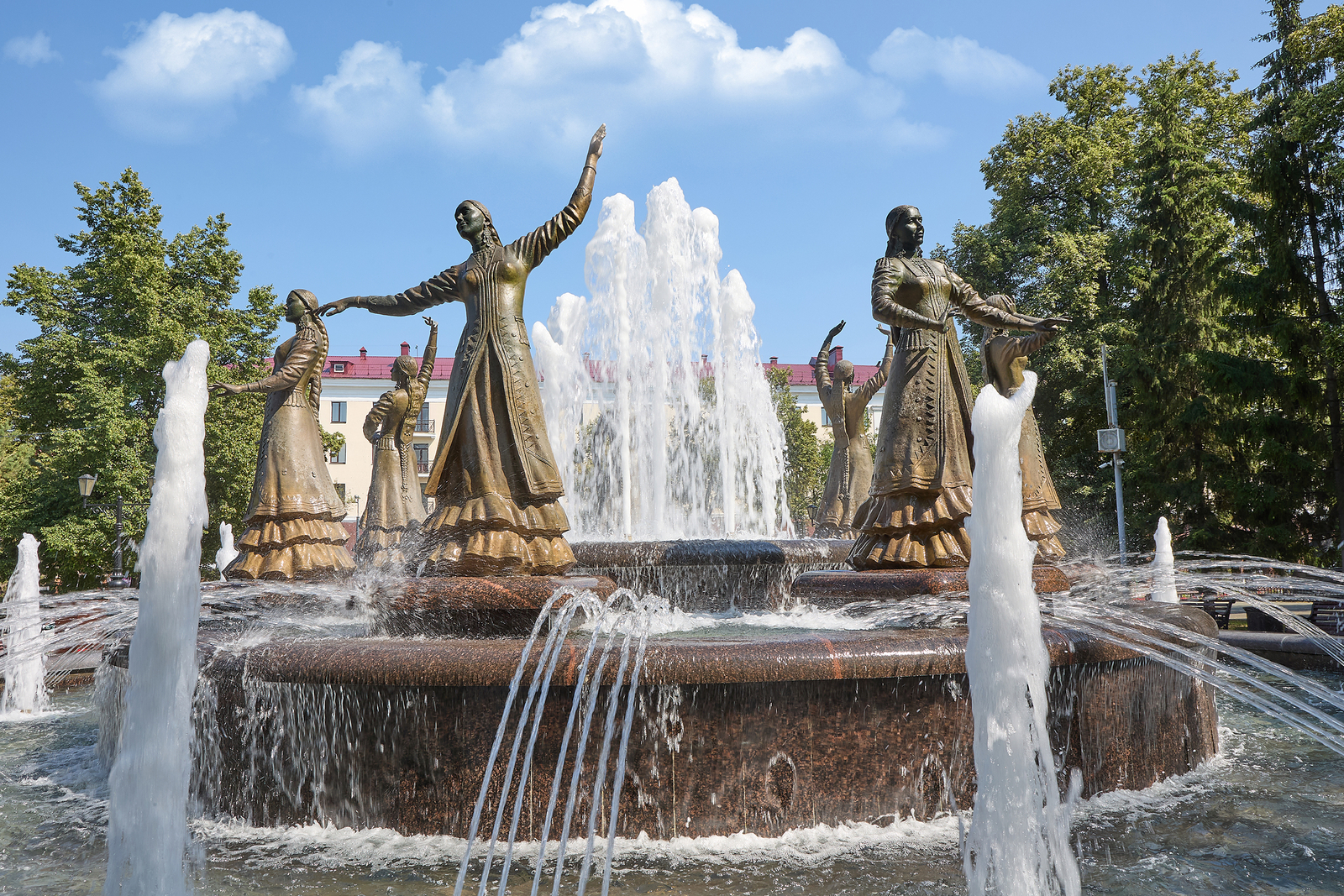 Центр молодежного туризма УГНТУ разработал экскурсию «Уфа — героическая»