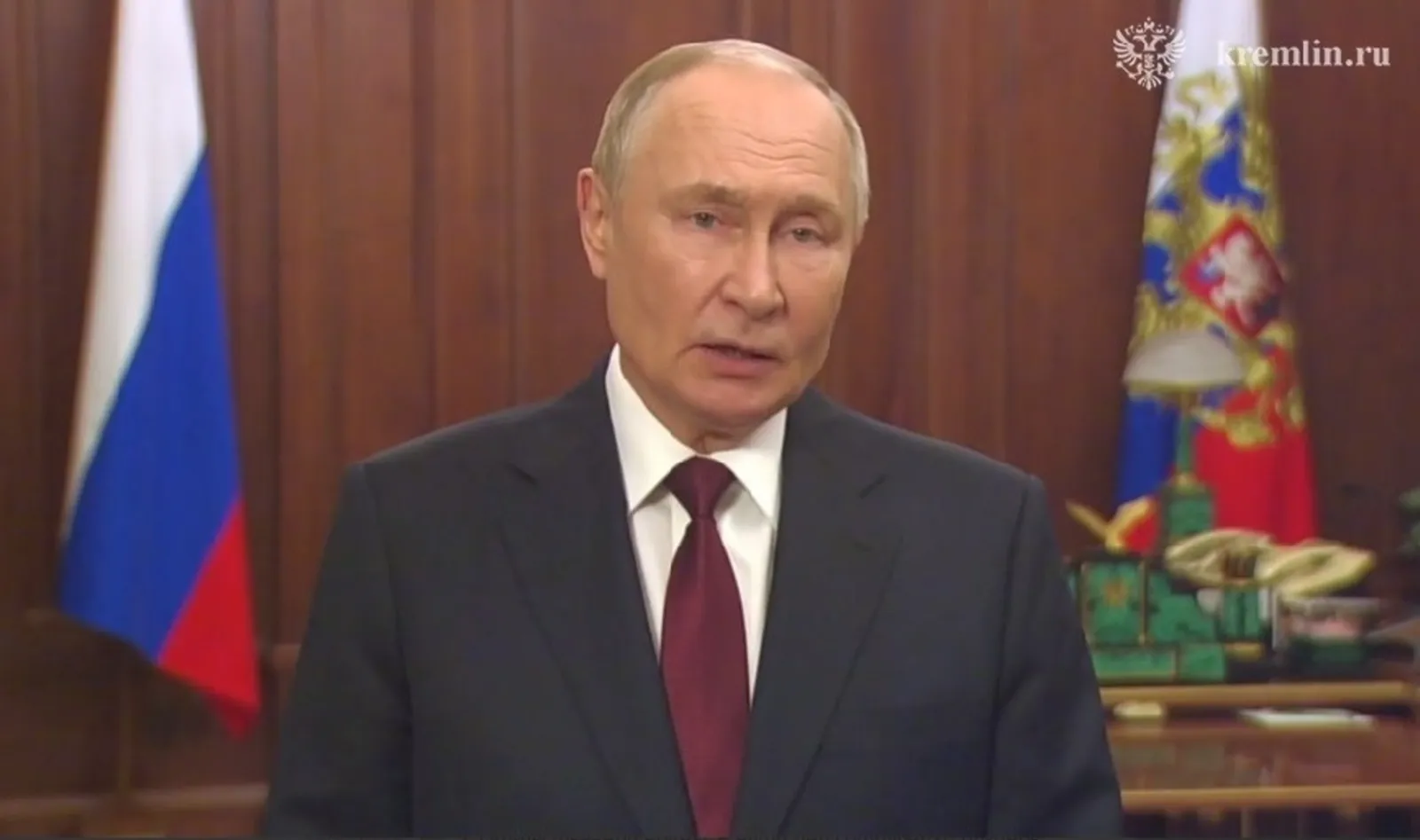 Путин бюджет сығымдарының артыуы хаҡында һөйләне