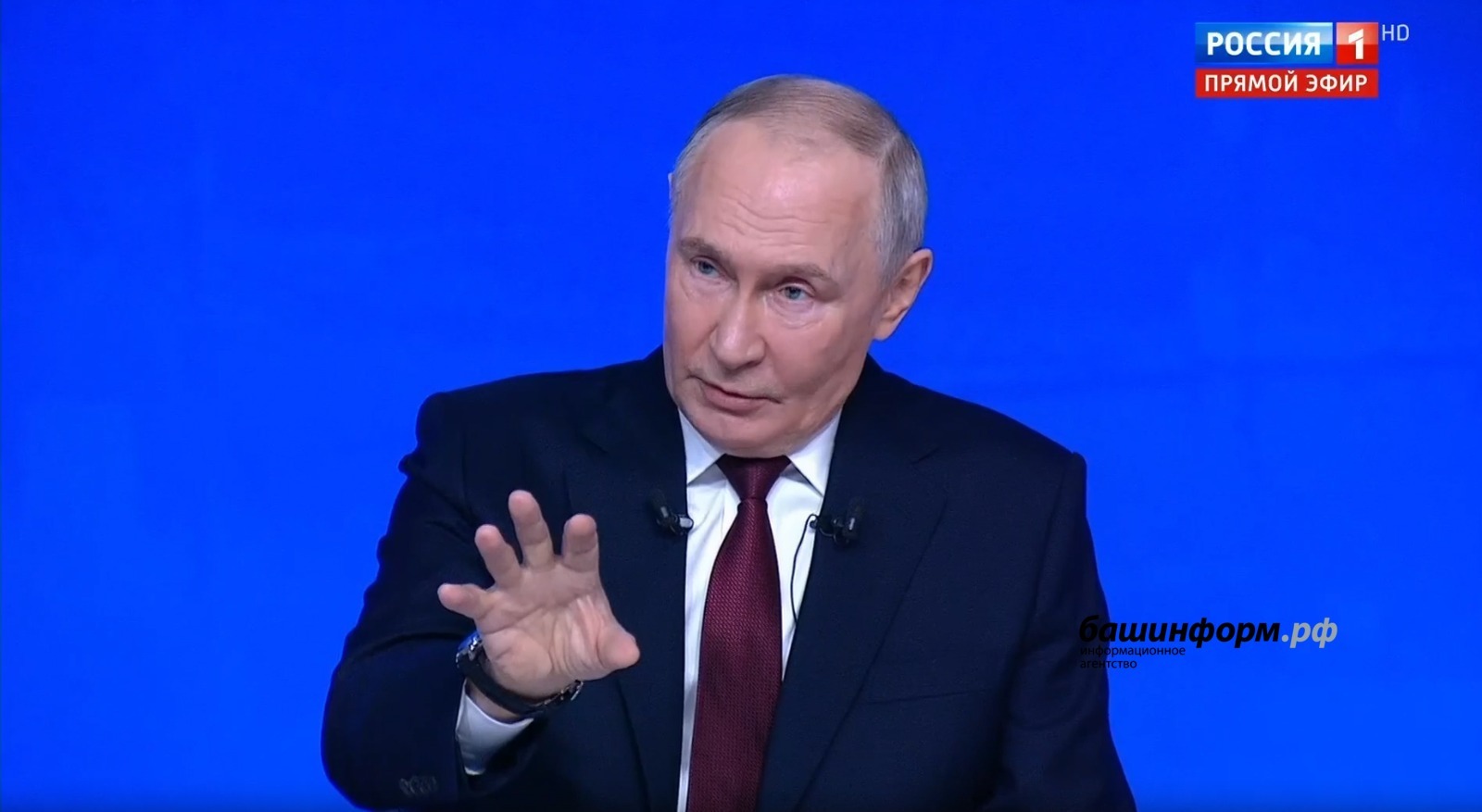 Президент России подвел итоги года за 4,5 часа