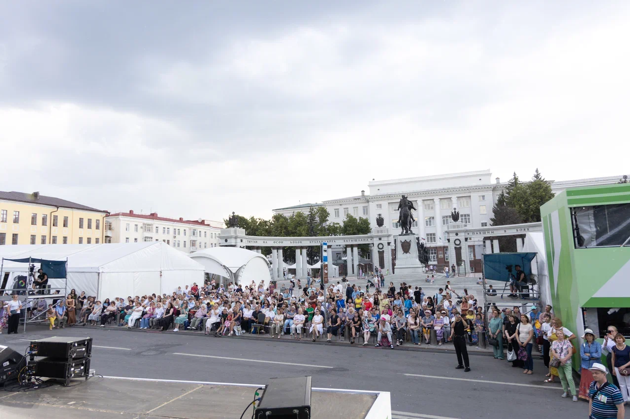 IV Международная книжная ярмарка «Китап-Байрам»