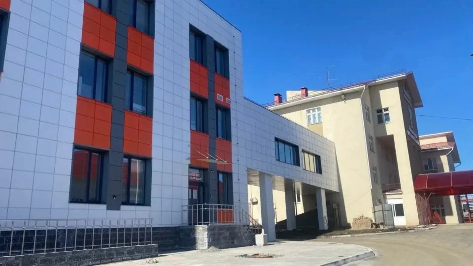 Балалар поликлиникаһы тиҙҙән үҙ ишектәрен асасаҡ