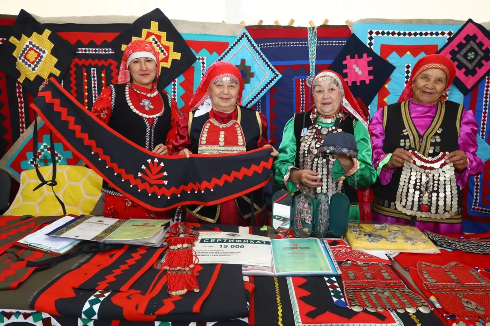 Кейеҙҙәге биҙәктәр: сергетыш нисек Башҡортостанға ҡайтты