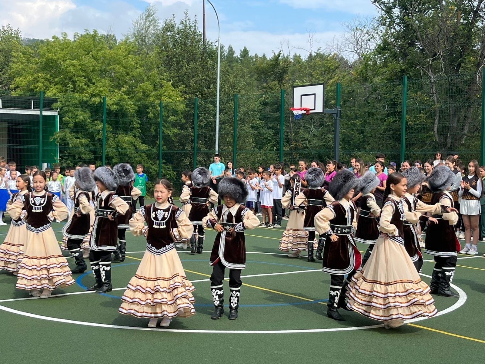 Ҡыҙҙарға һәм малайҙарға шәп бүләк!