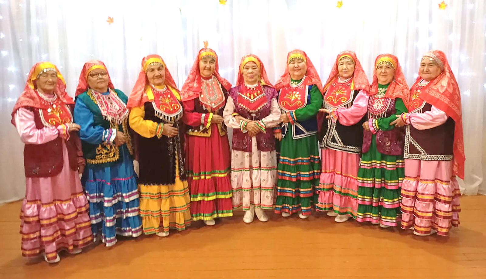 Милләт рухы һағында — ағинәйҙәр