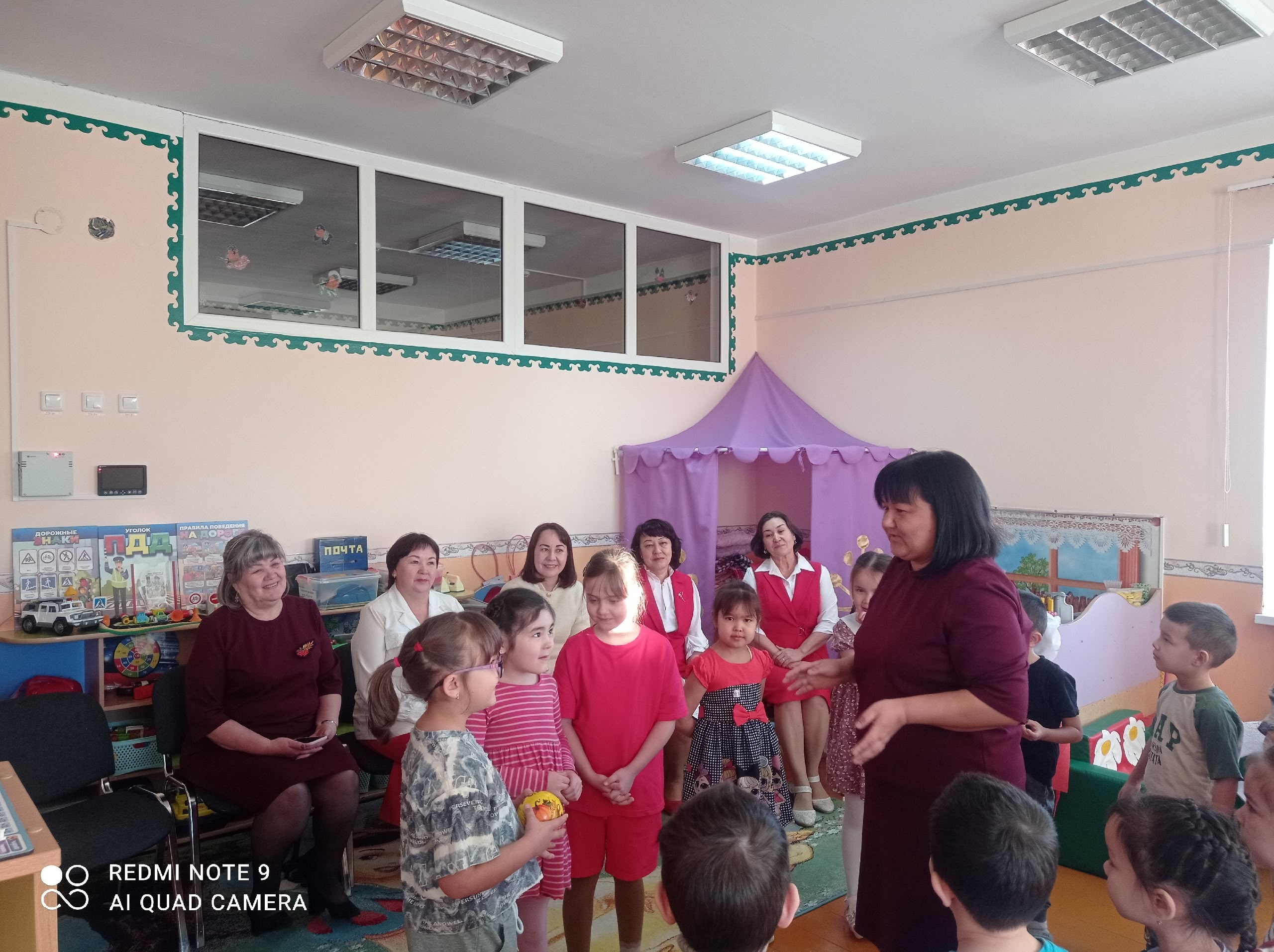 Уҡытыусылар балалар баҡсаһында асыҡ дәрестәр үткәрҙе