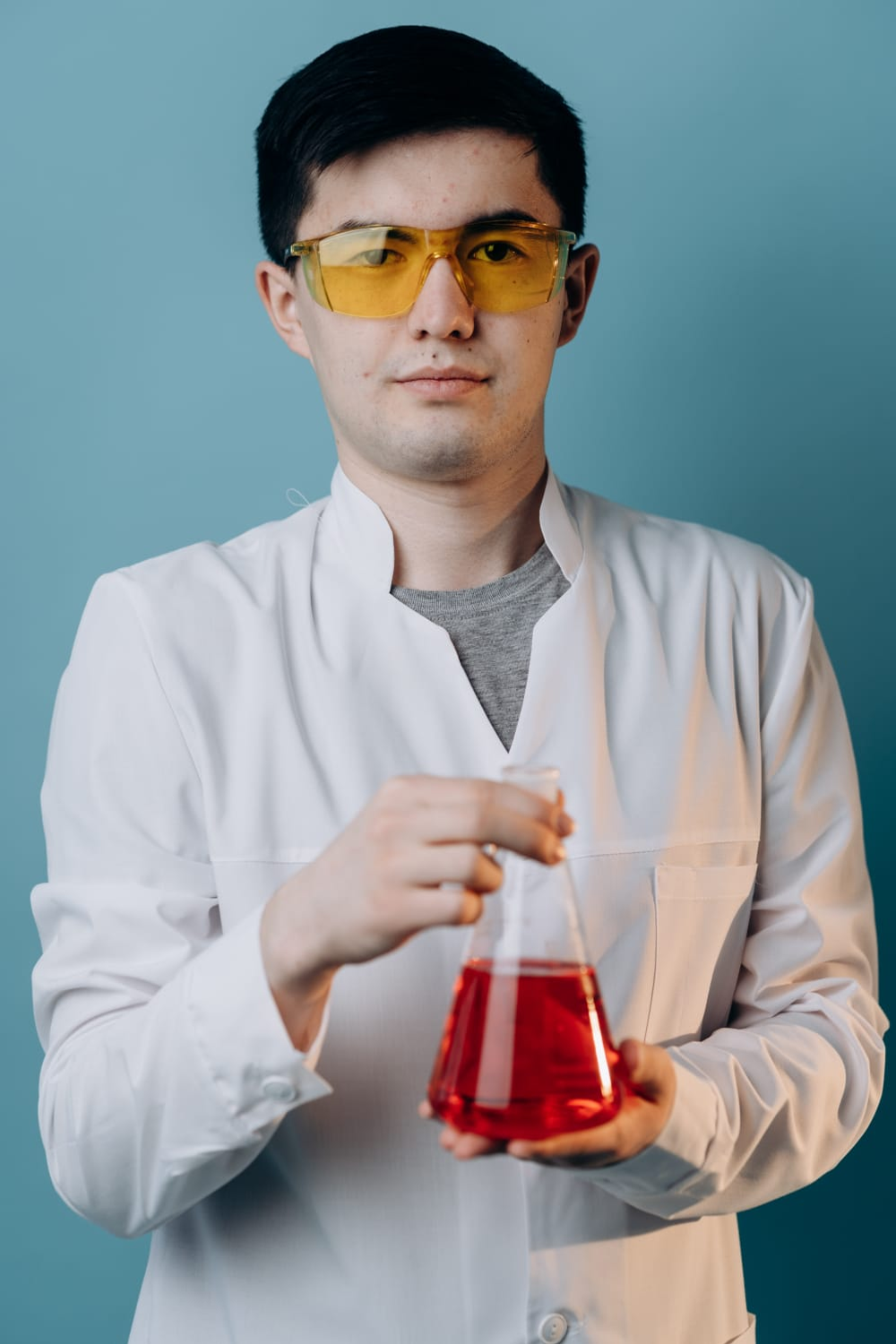 УҢЫШ СЕРЕ — ТӘҮӘКӘЛЛЕКТӘ ҺӘМ ТЫРЫШЛЫҠТА