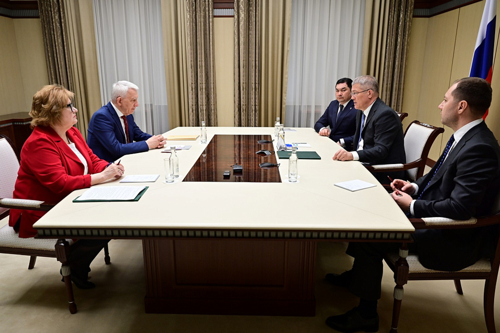 Встреча с гендиректором Национального медицинского исследовательского центра