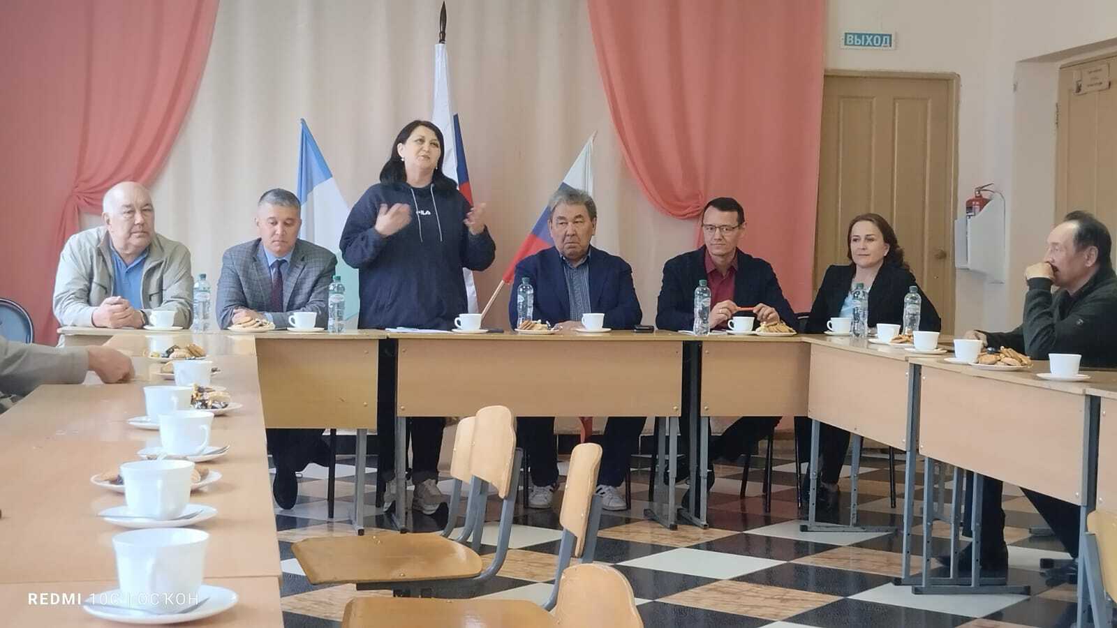 Йәмәғәт ойошмалары вәкилдәре район халҡы менән осрашты