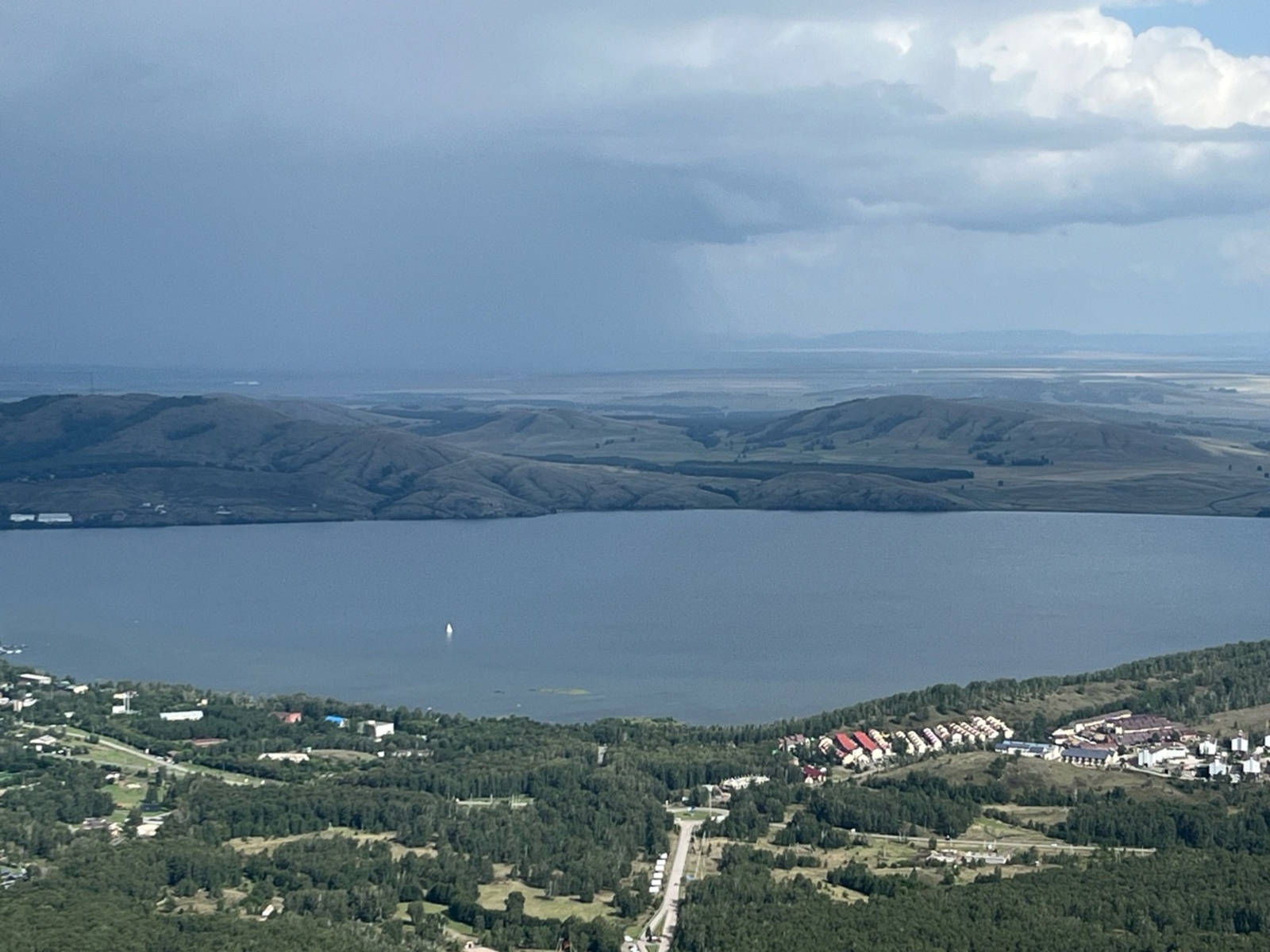 Республика миллион ярым туристы ҡабул иткән