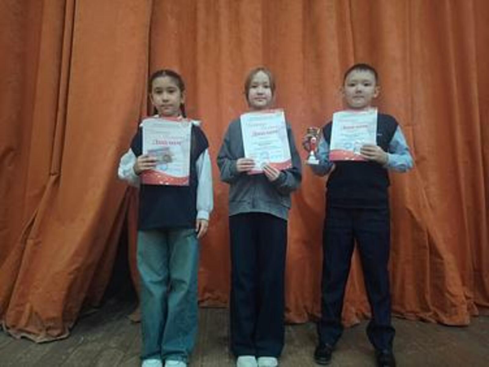 Уҡыусылар музыка теорияһында үҙҙәренең белемен күрһәтте