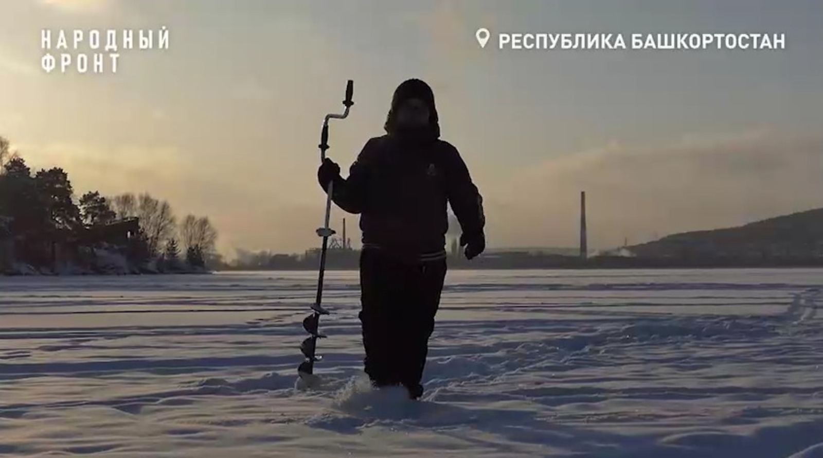 Эмир Президент бүләген һынап ҡараған